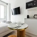 Apartment Parc Des Expositions
